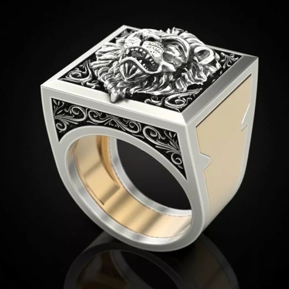 Two Tone Hidden Secret Chamber Lion’s Head Ring! - Picture 3 of 7